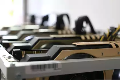 Faite tourner vote IA Local sur un RIG multi GPU 7 Déployez une IA locale et souveraine sur un rig 10 GPU. Maîtrisez vos données sans dépendre du cloud.