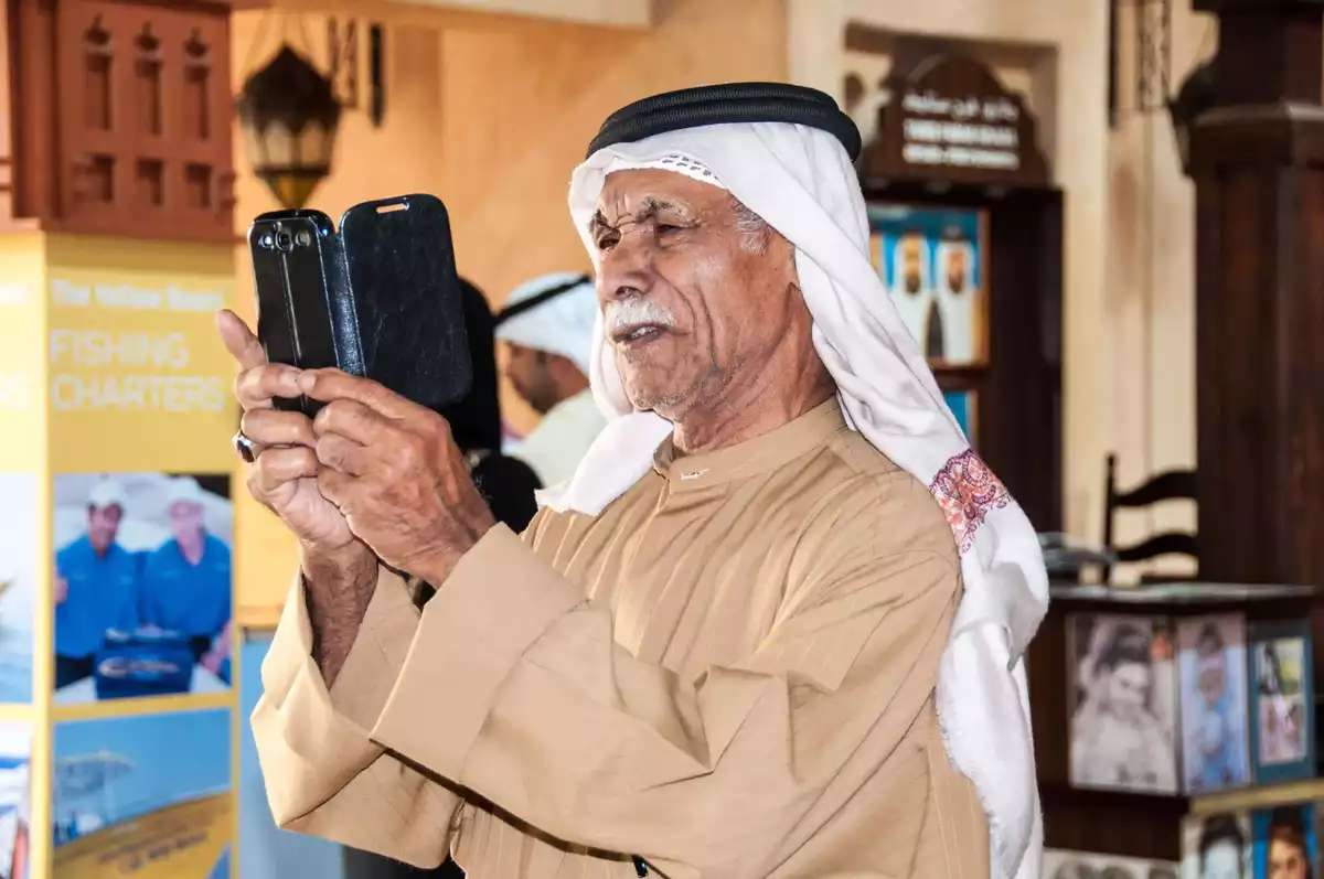 Devenir opérateur mobile spécialisé IoT : la leçon de Dubaï 7 Dubai mobile telecom esim sim